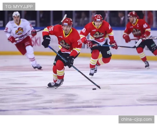 深度报道：赫尔辛基小学将地板球列入必修课，北欧冰球青训模式出新